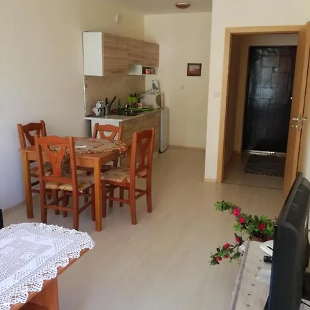Apart-hotel Krasi In Perla Complex *