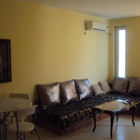 Apart-hotel Krasi In Perla Complex