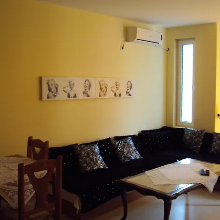 Apart-hotel Krasi In Perla Complex