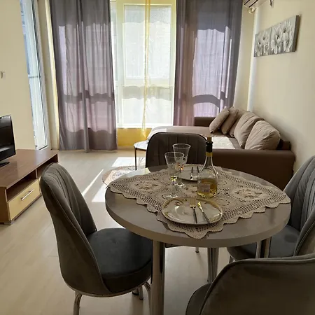 Apart-hotel Krasi In Perla Complex Pomorie