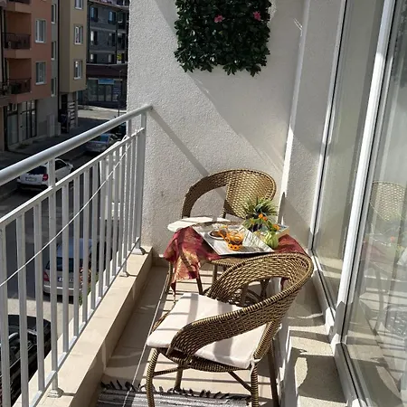 Krasi In Perla Complex Apart-hotel