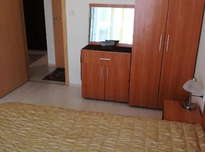 Krasi In Perla Complex 3*